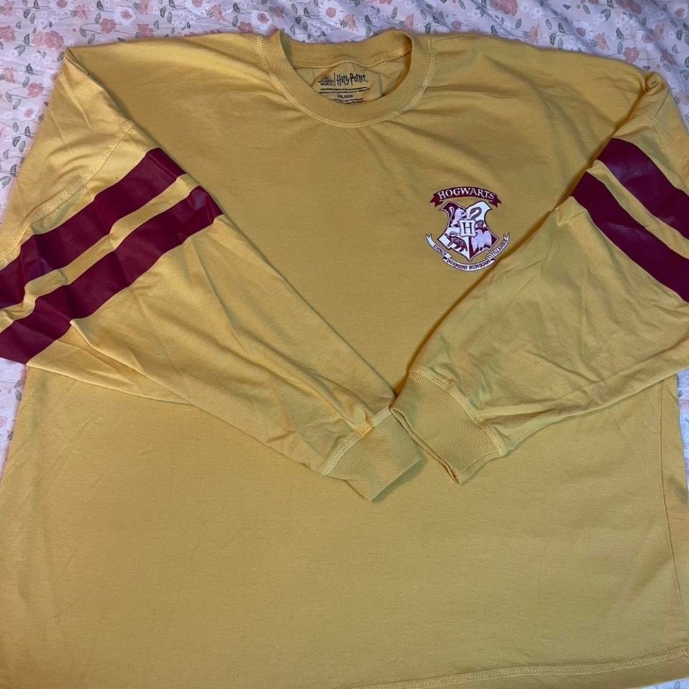 Harry Potter Hogwarts Long Sleeve Shirt Size XXL Yellow/Maroon Striped Sleeves